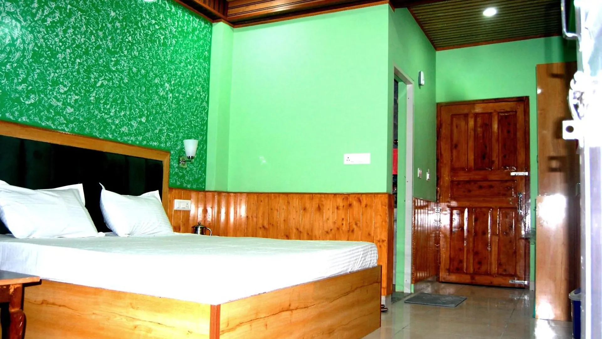 Homestay Himalya Sun-Dawn Apartment Shimla India