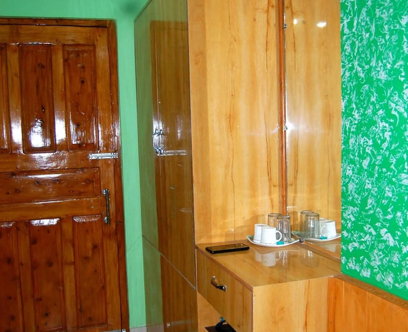Himalya Sun-Dawn Apartment Shimla 0*,