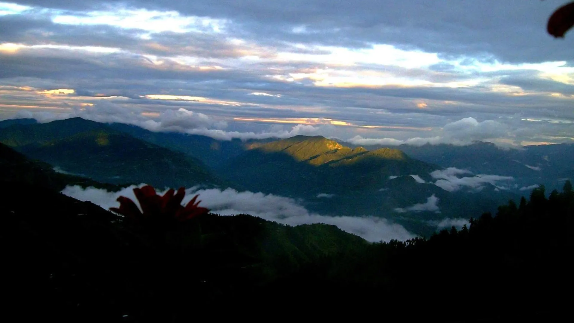 Himalya Sun-Dawn Apartment Shimla India